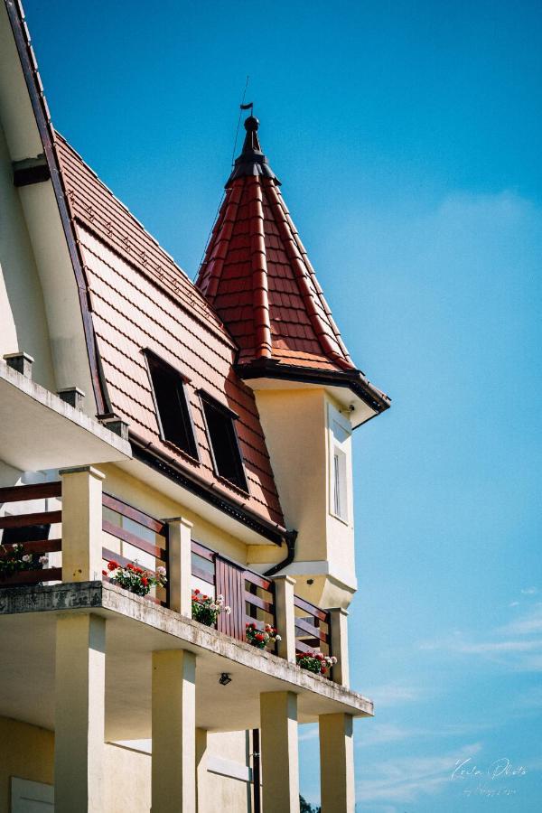 Castle Csanyi Apartment *