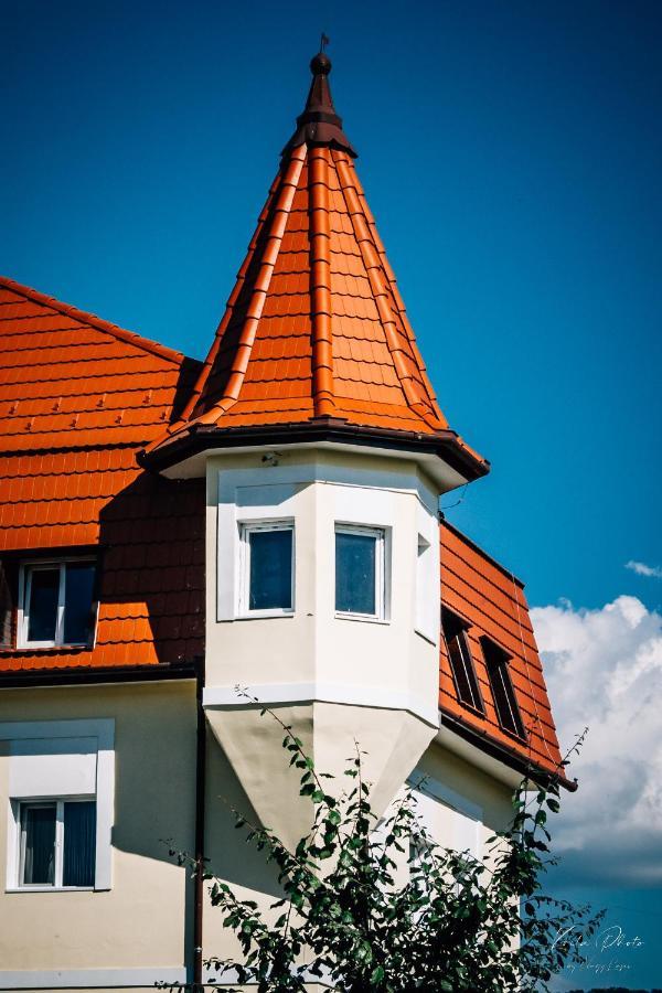 Apartment Castle Csanyi *