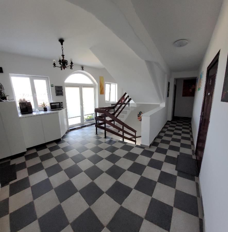 Castle Csanyi Apartment Livezeni (Mures)